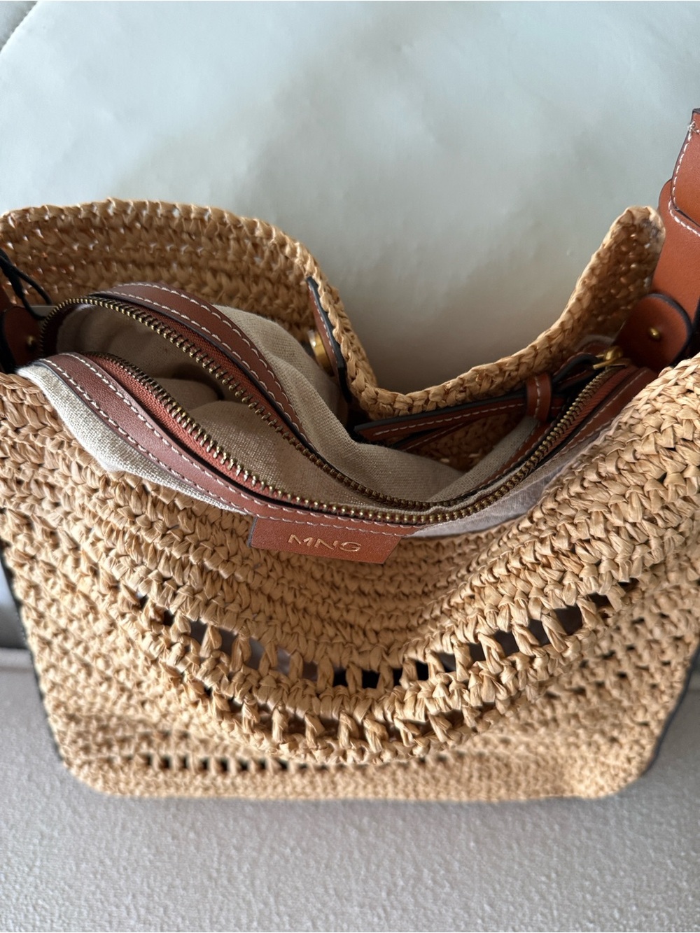 Handbag - Picture 4 of 7